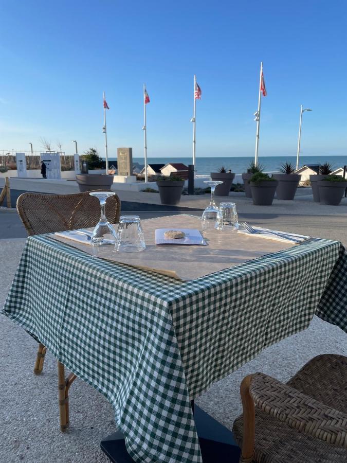 Beau Rivage Hotel-Restaurant Luc-sur-Mer Exterior photo